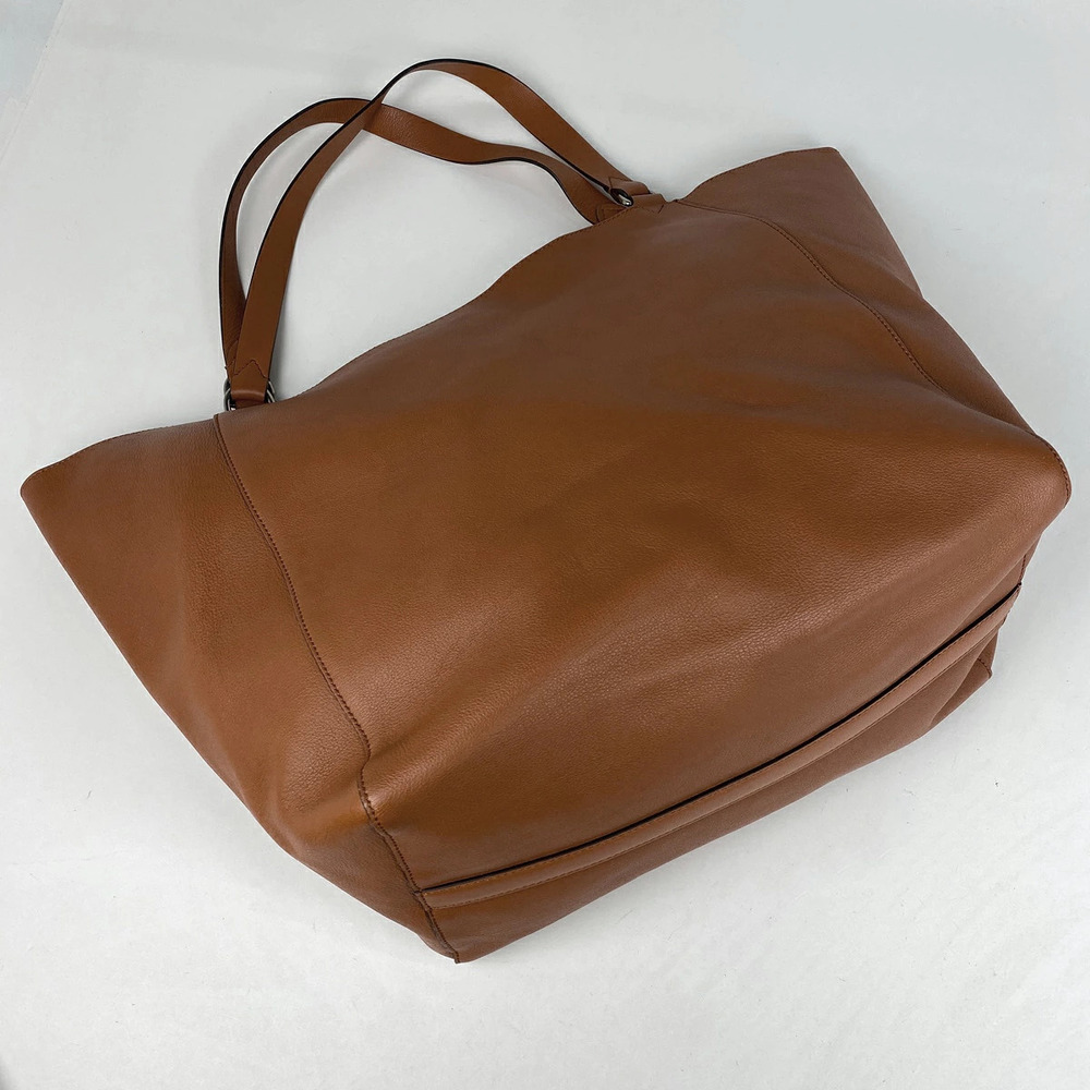 Burberry logo brown tote bag leather shoulder